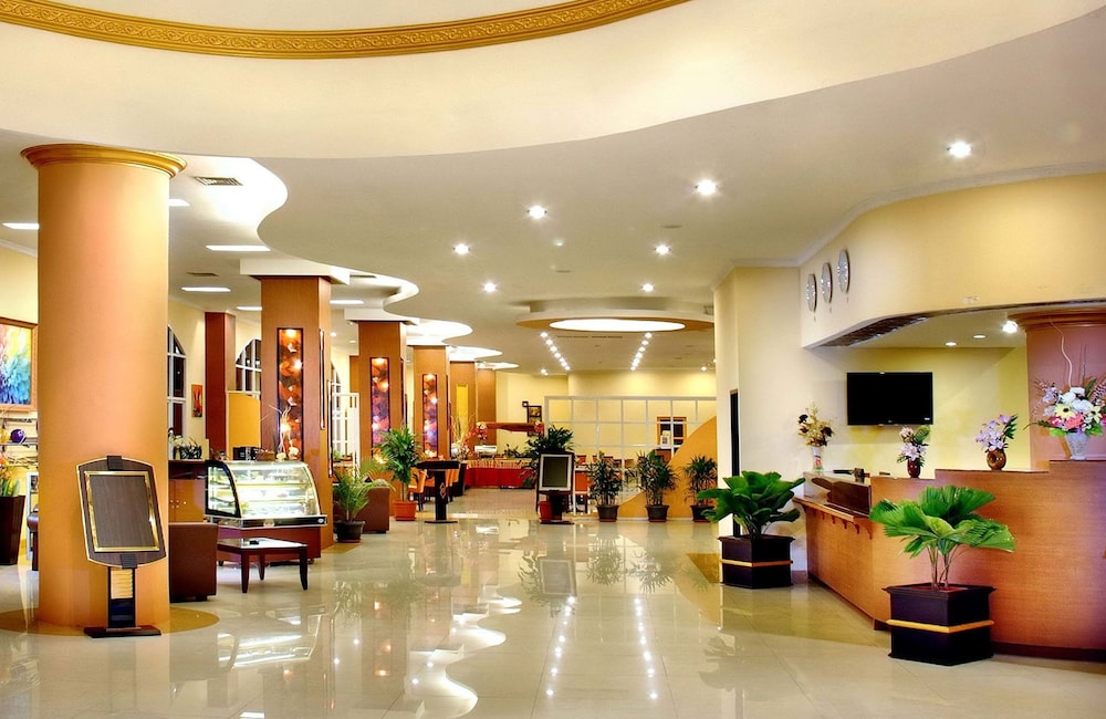 Lobby at Aston Niu Manokwari Hotel & Conference Center, MANOKWARI