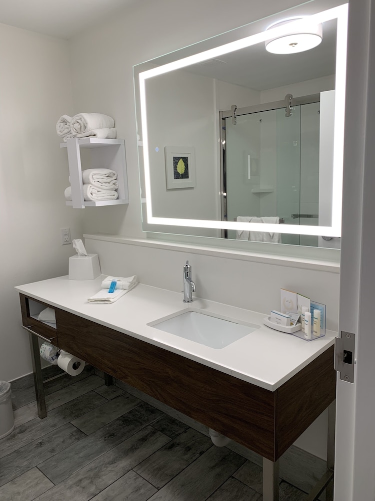 Hampton Inn Danville, KY 17/47