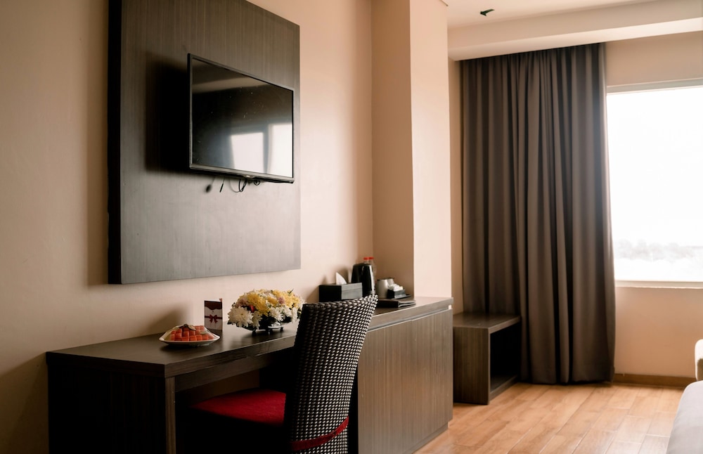 Merapi Merbabu Hotels Resort Bekasi 42/61