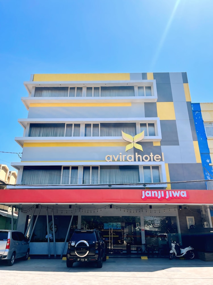 Avira Hotel 4/66