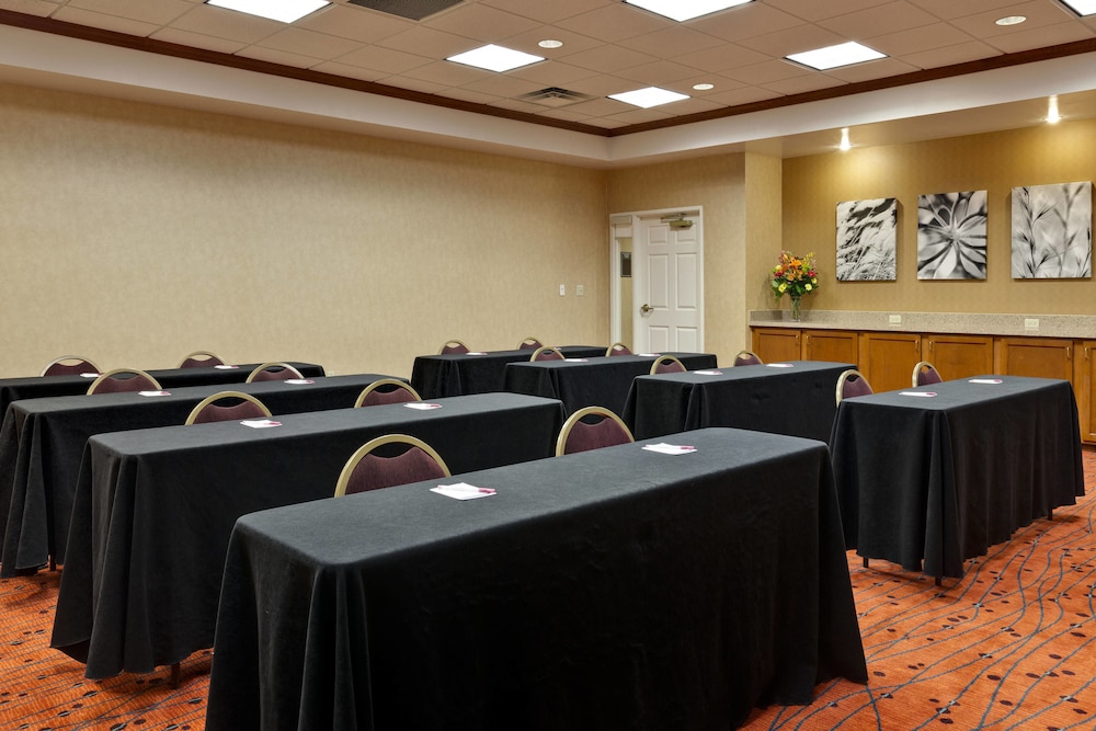 Residence Inn By Marriott Chicago Naperville Warrenville 22/24