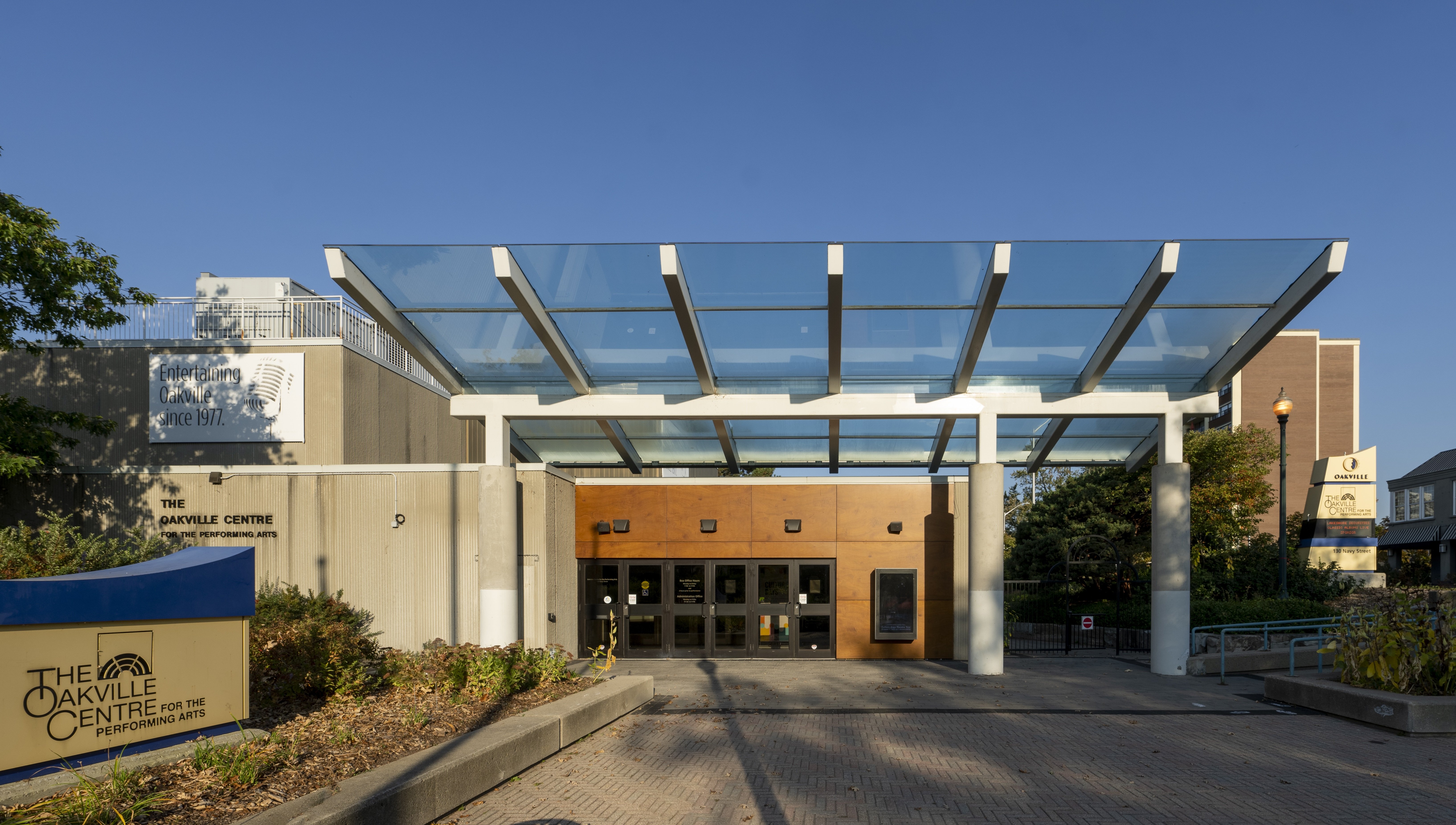 Staybridge Suites Oakville Burlington 9/78