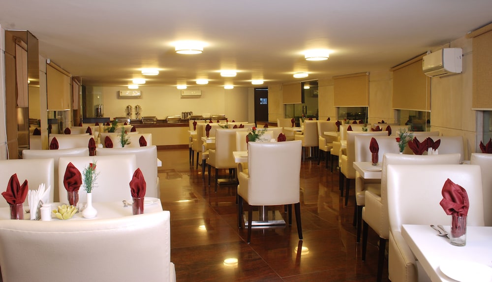 HOTEL AFRICA AVENUE G K 1 26/36