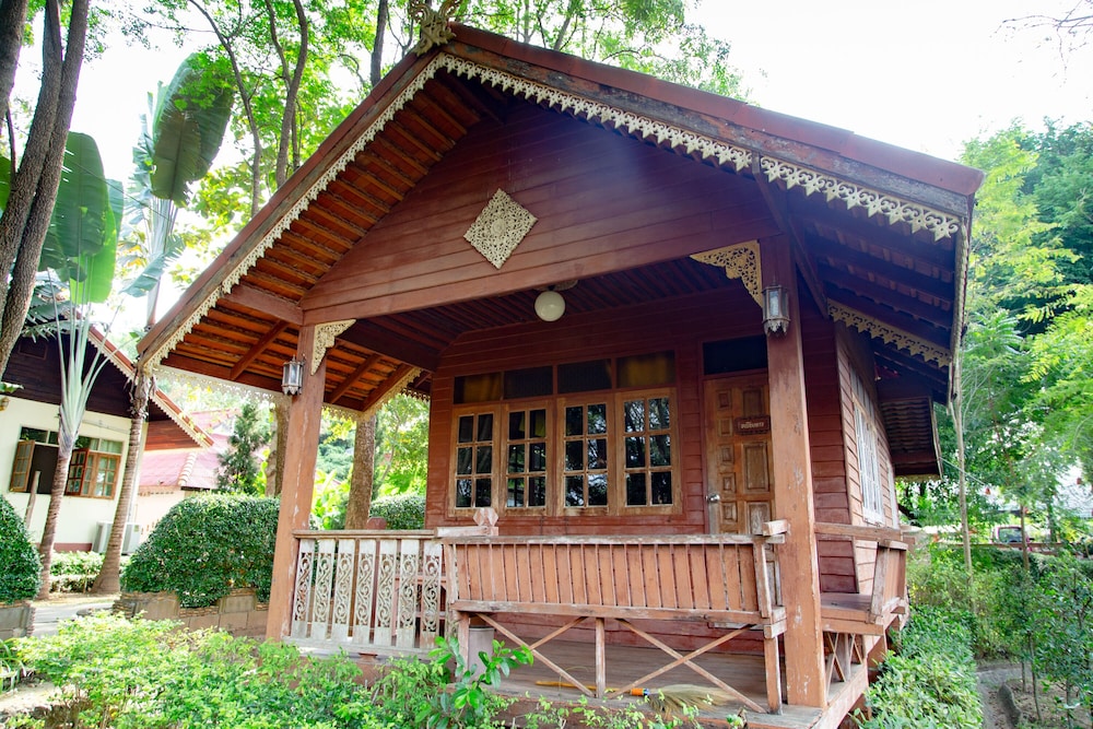 BAANPUFA RESORT 4/80