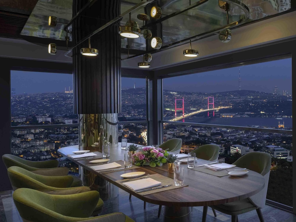 Movenpick Hotel Istanbul Bosphorus 34/50