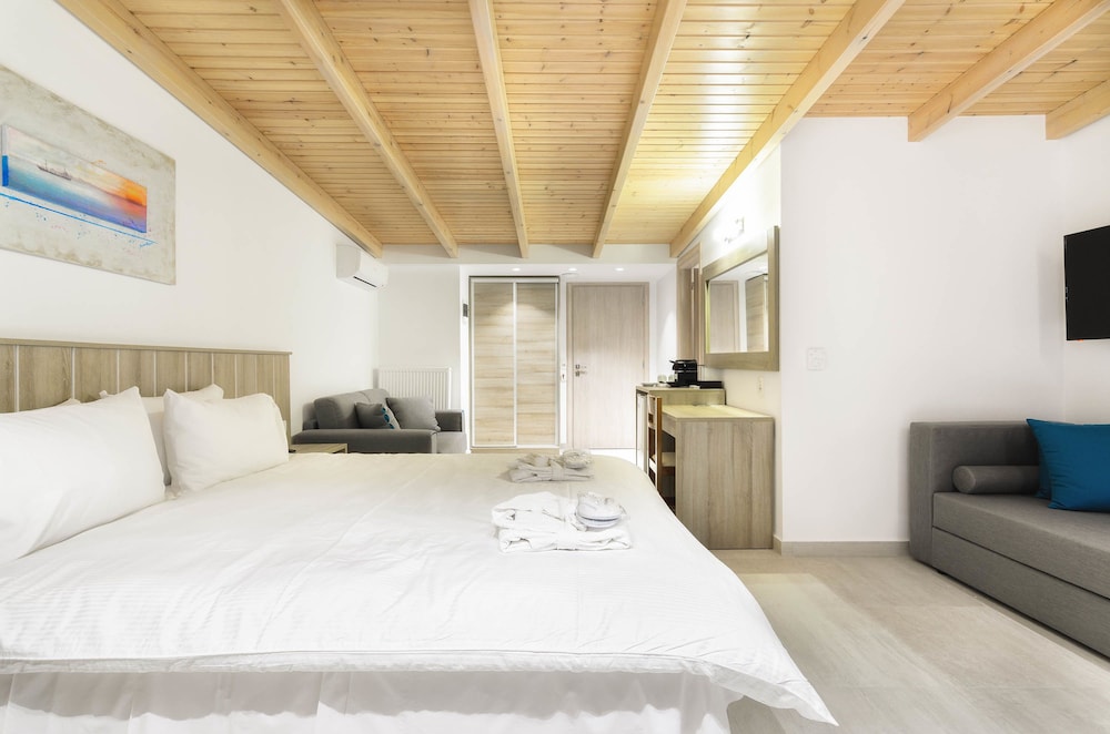 LUXURY, SUITE, SEA VIEW
