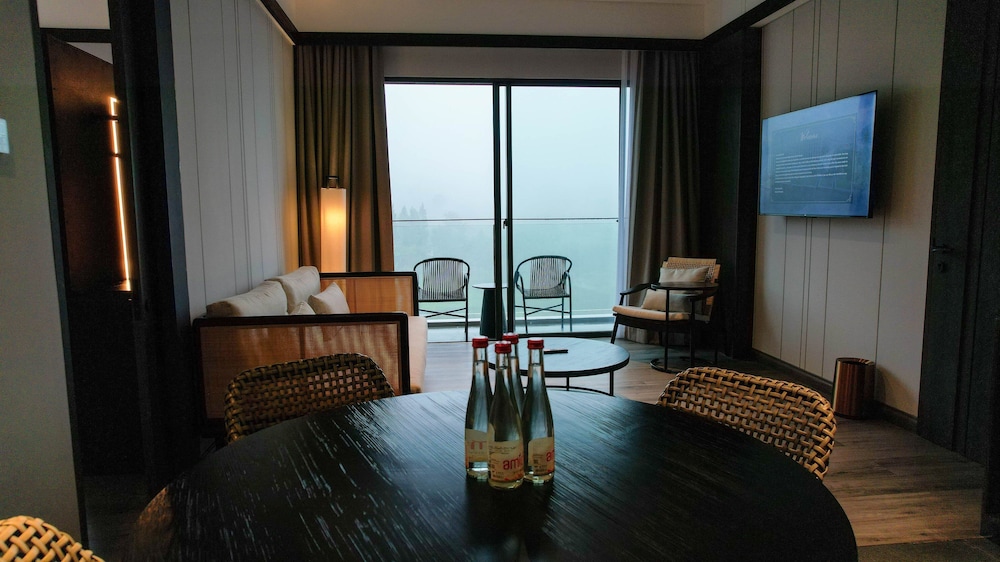 Grand Aston Puncak Hotel and Resort 26/50
