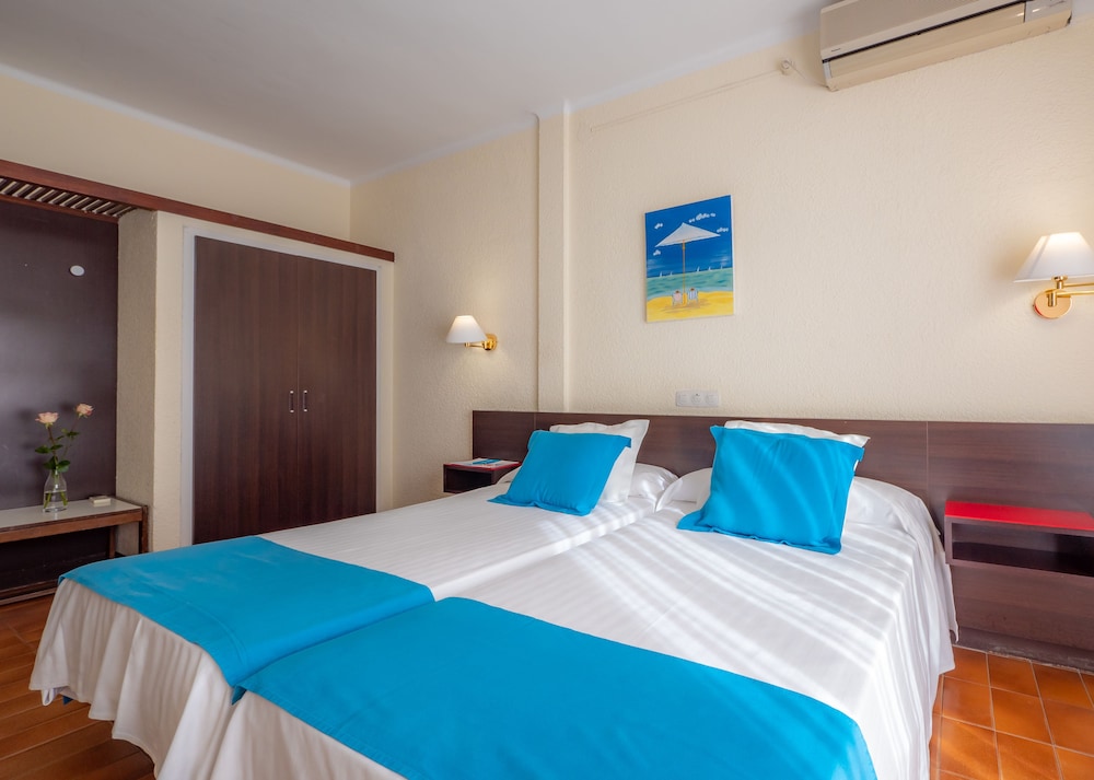 HOTEL MORROS 7/33