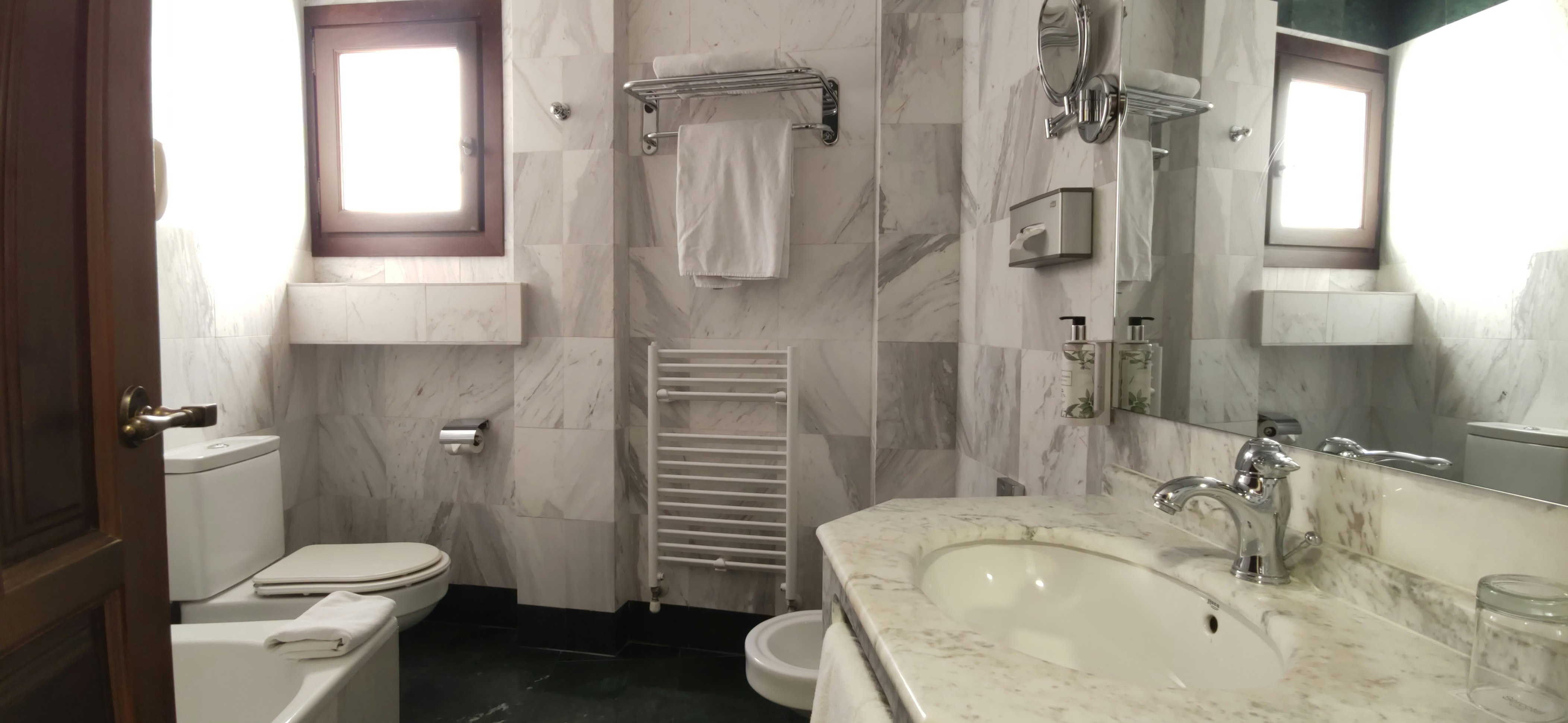 Hotel Sercotel Palacio de Los Gamboa 4/4