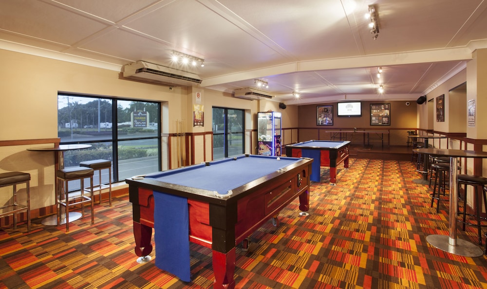 BALACLAVA HOTEL 41/49