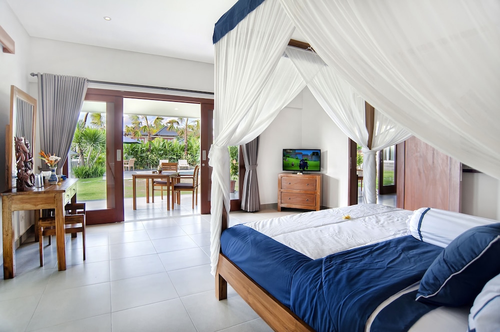 Villa Yenian 27/50