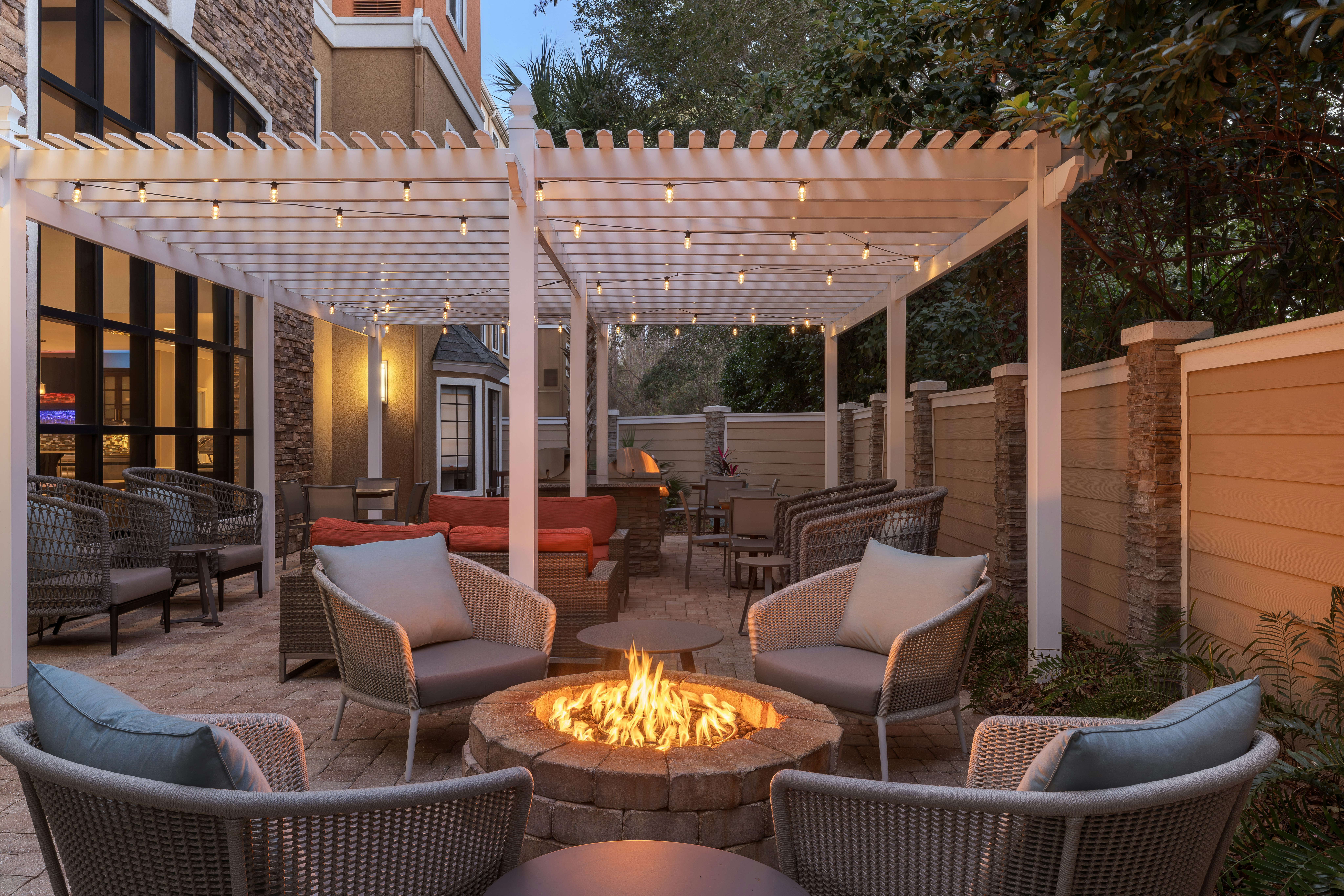 Homewood Suites By Hilton Jacksonville Deerwood Park 12/34