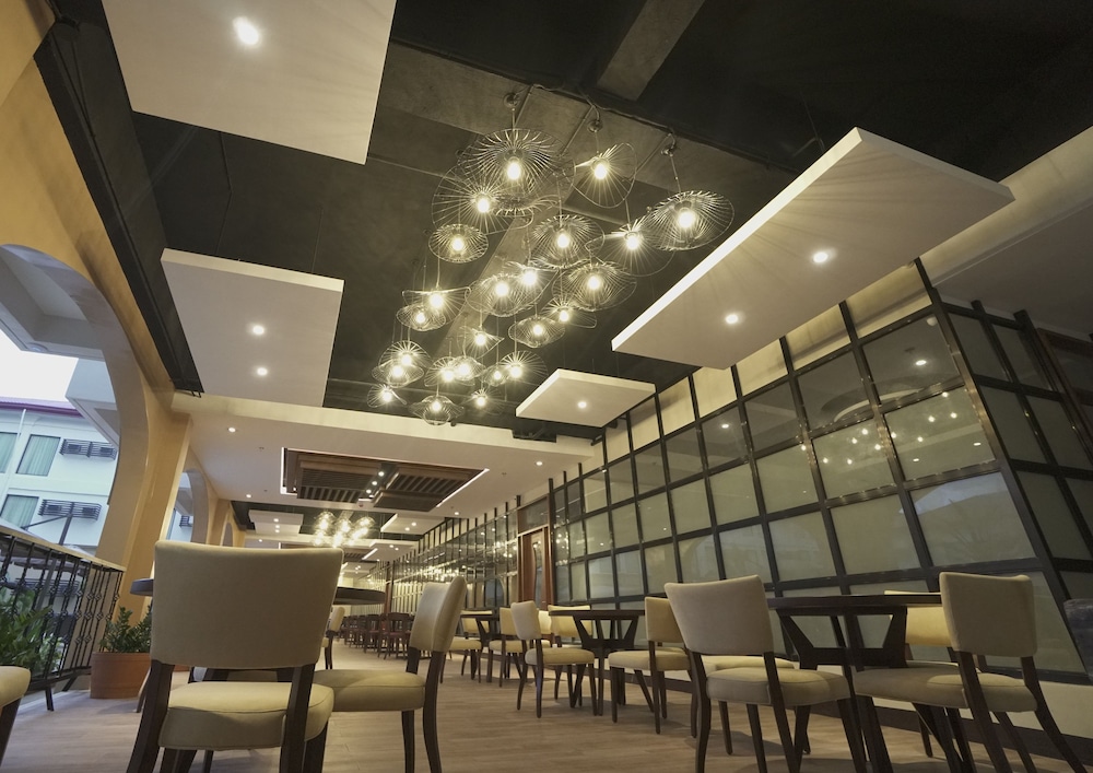 Hotel Oazis Butuan 27/32