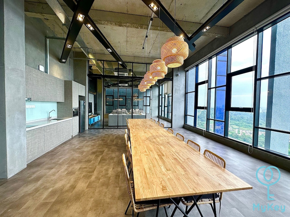 Millers Square by MyKey Global 46/59