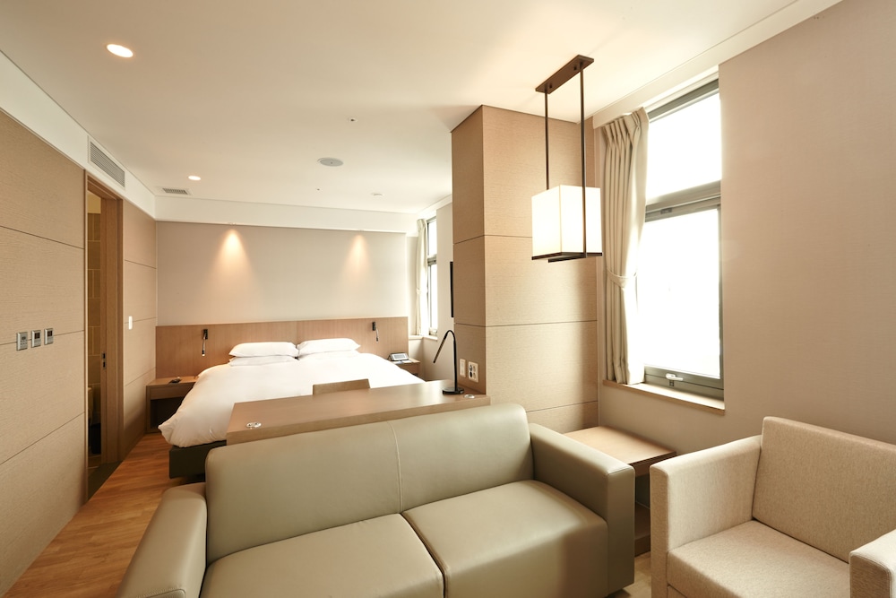 MAYPLACE SEOUL DONGDAEMUN 16/54