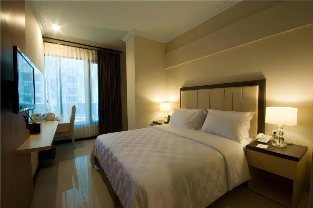 Bella Hotel Surabaya 9/34