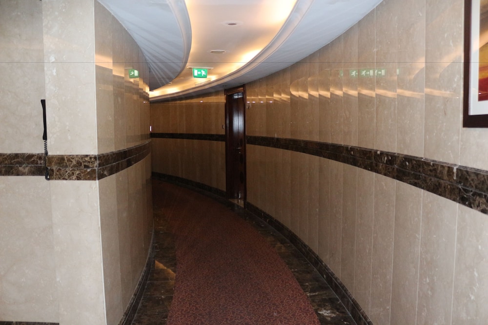 Pearl Executive Hotel Apartment (ex Pearl Park Deluxe Hotel Apartments) 9/50