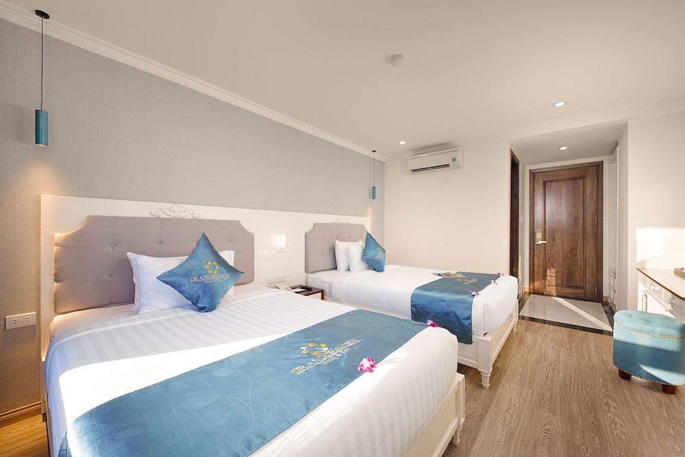 Grand Seaview Hotel 25/68