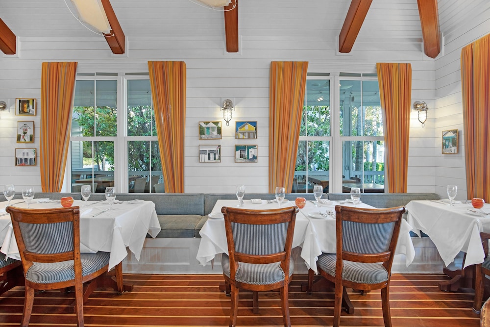 Tranquility Bay Beach Resort 35/50