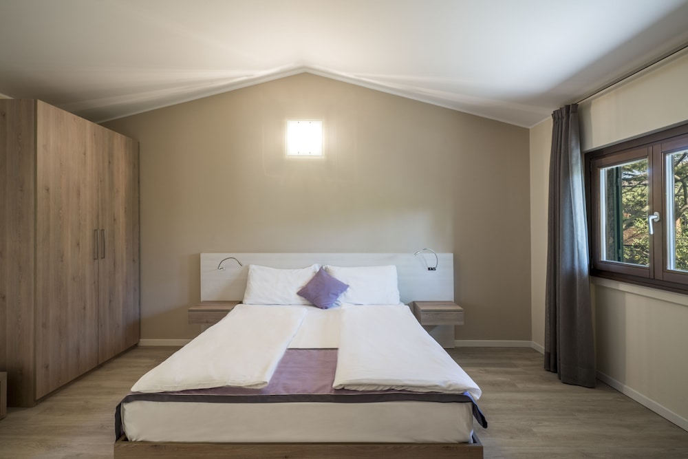 Dogana Hotel 29/65