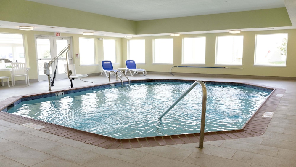 Candlewood Suites Memphis - Southaven 8/16