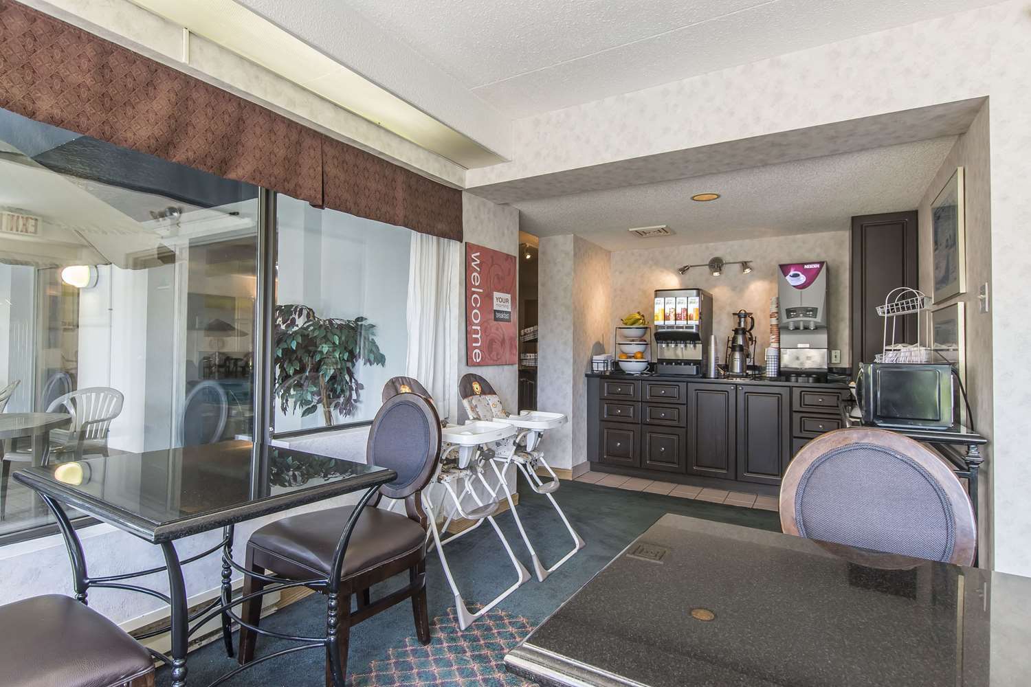Comfort Inn Cornwall, ON 33/41