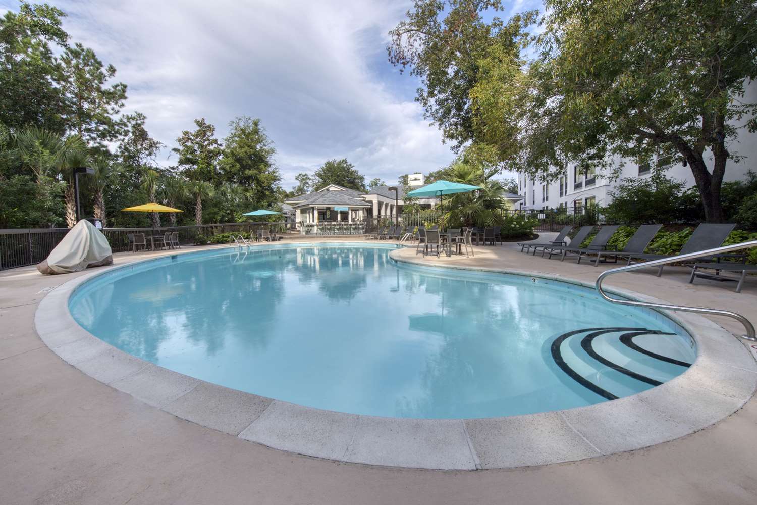 Hampton Inn And Suites Wilmington-Wrightsville Beach 31/74