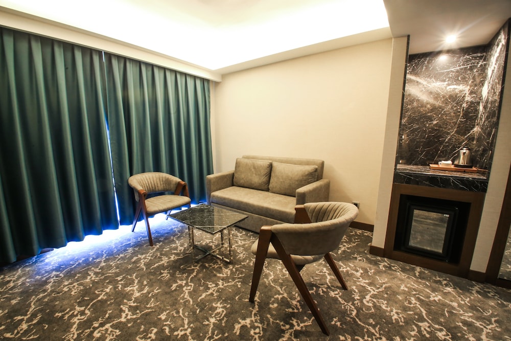 Aymira Hotel & Spa 13/48