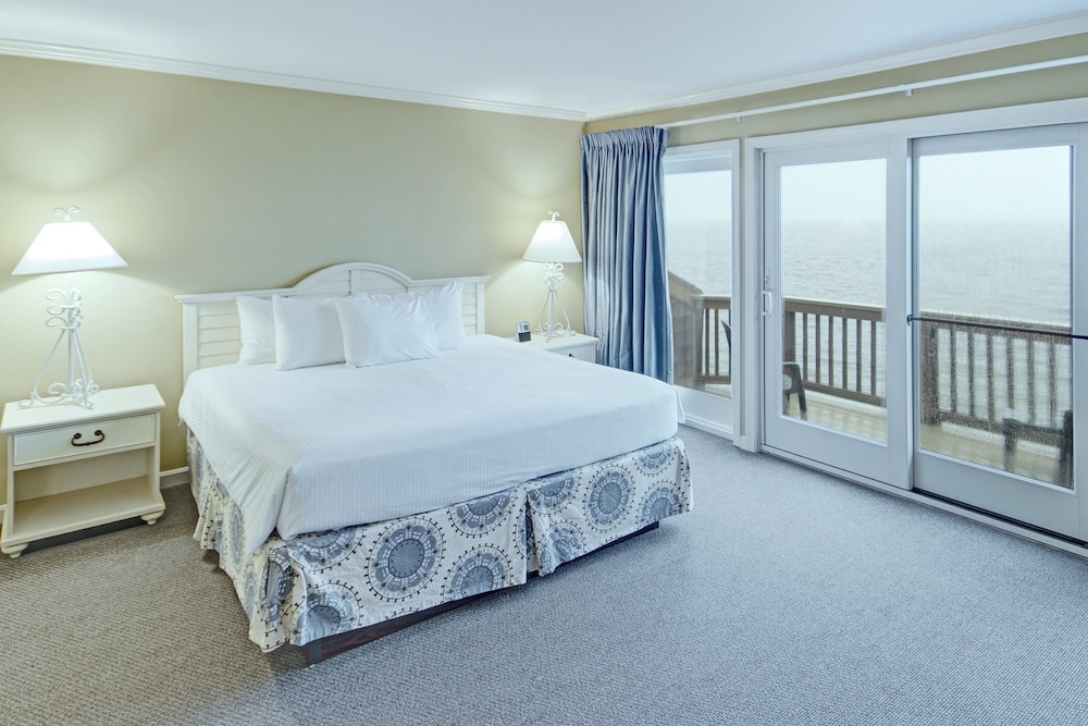 Club Wyndham Newport Overlook 17/50