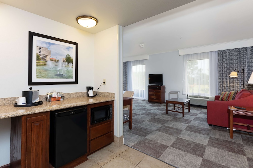 Hampton Inn and Suites Baton Rouge I 10 East 45/56