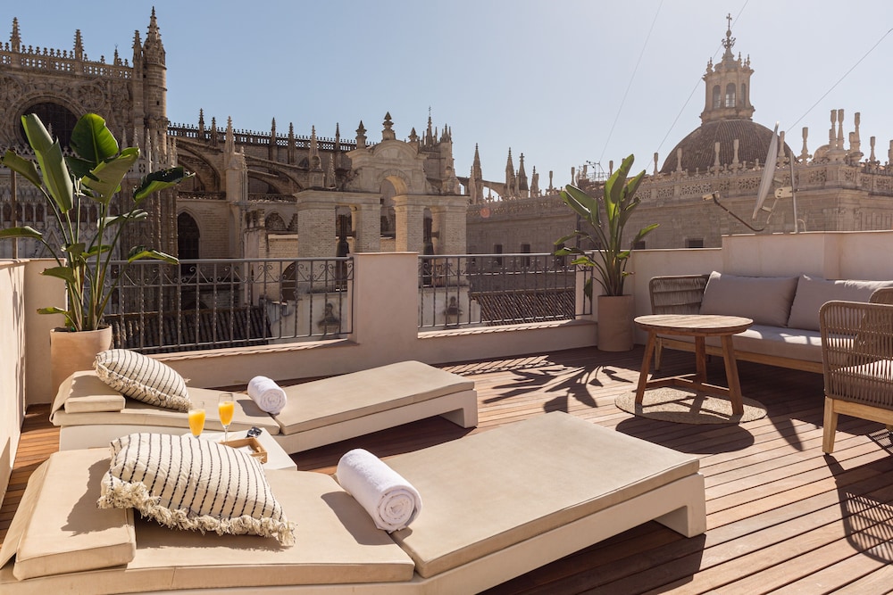 Apartamentos Puerta Catedral Sevilla 28/58