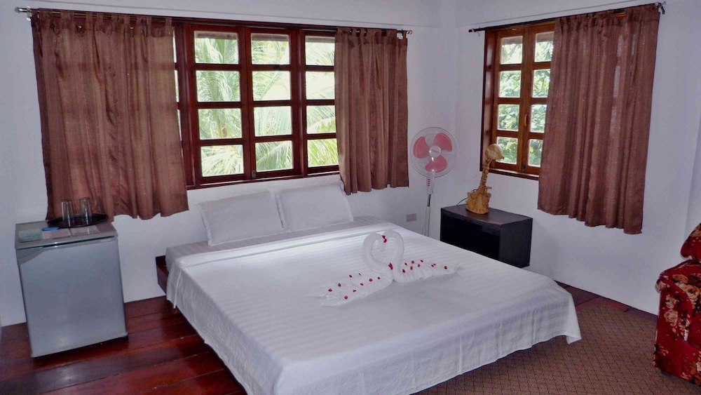Romantic Beach Villas 11/50