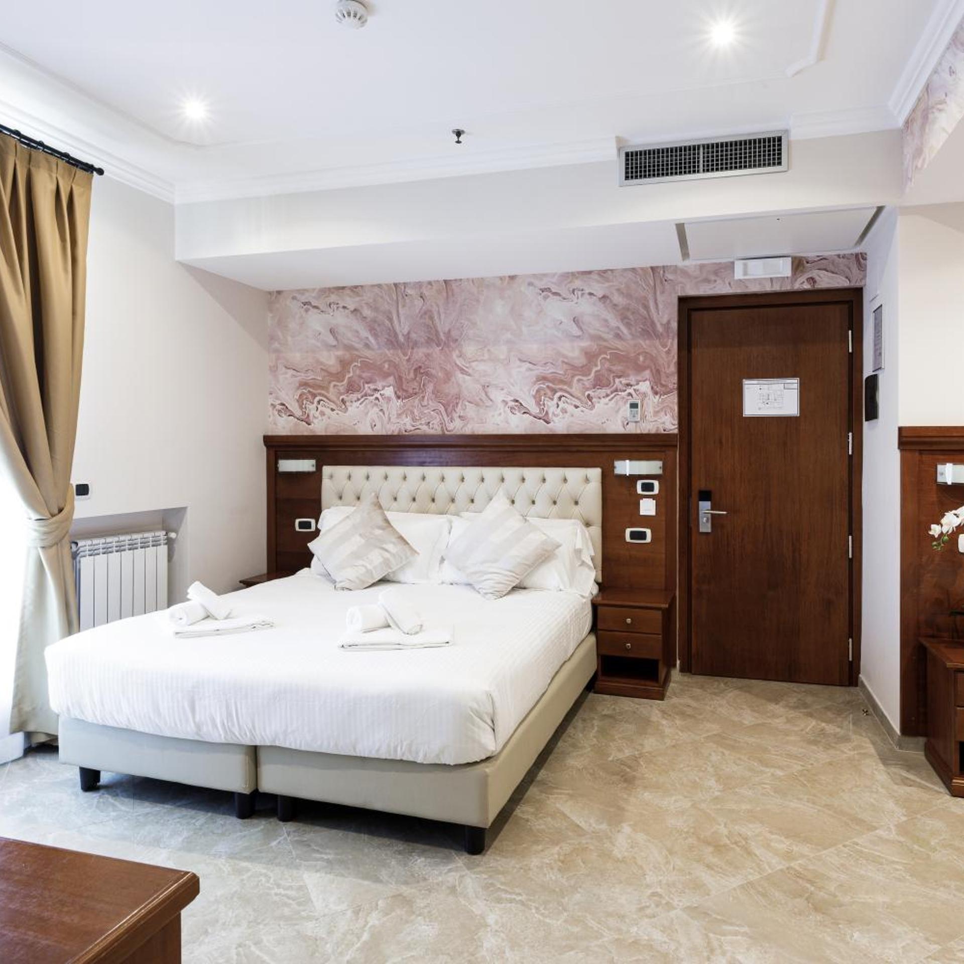 Esposizione Luxury Rome 16/50