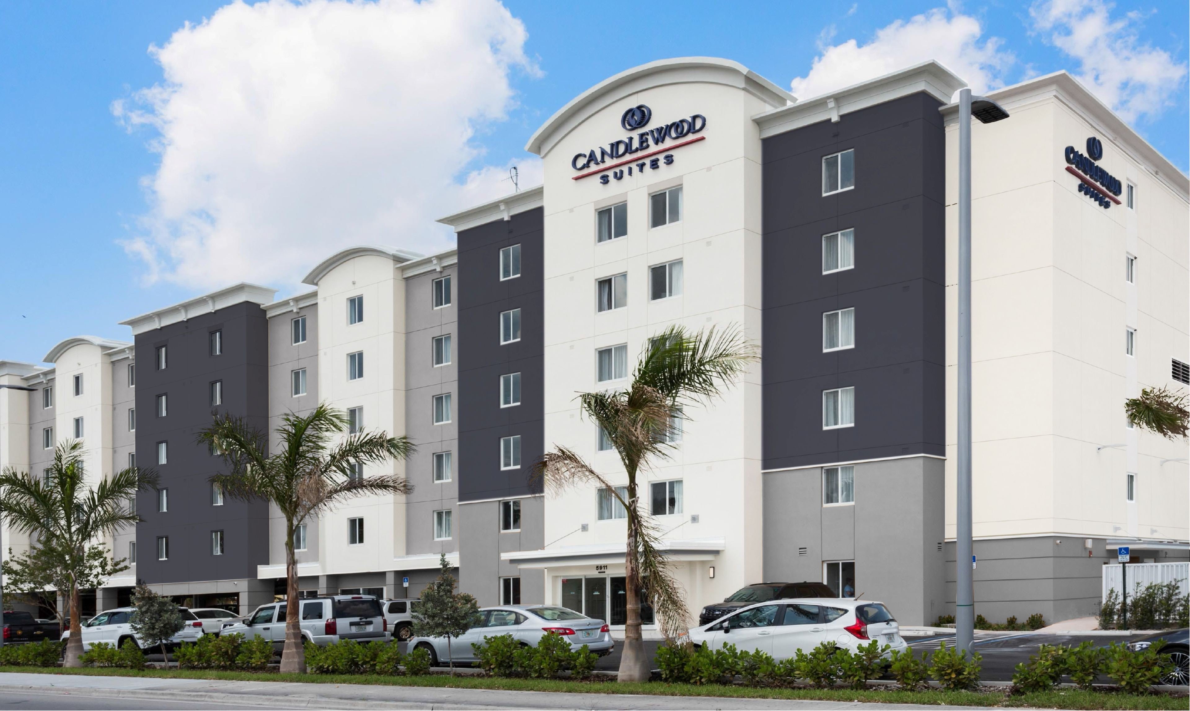 CANDLEWOOD SUITES MIAMI INTL AIRPORT - 36TH ST 9/59