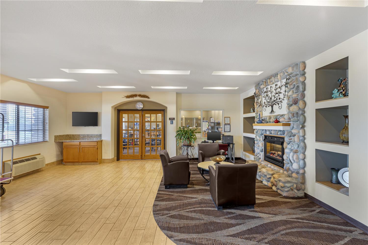Best Western Firestone Inn & Suites 21/34