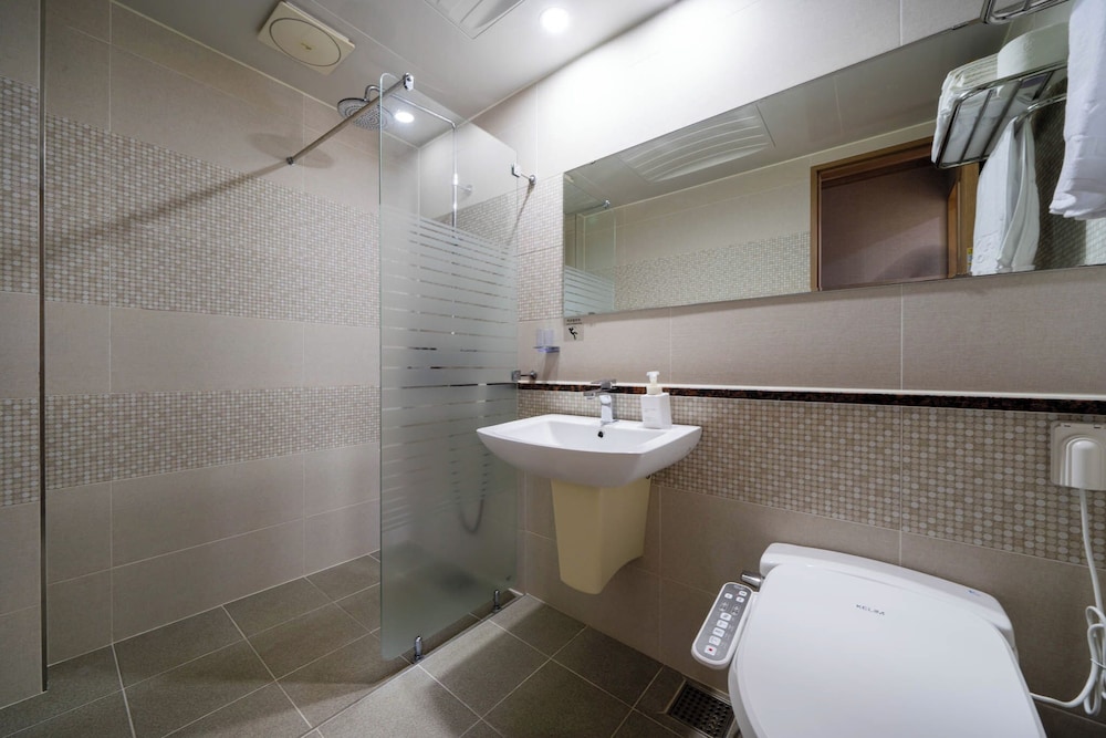 Nohyung Hotel 41/42