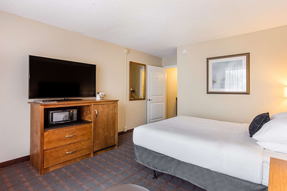 Red Lion Inn & Suites Branson 13/36