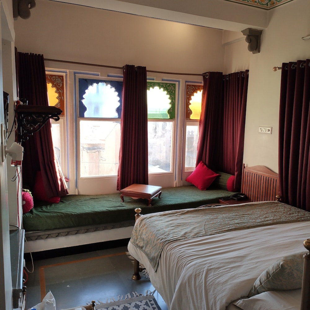 Mewar Haveli 21/57