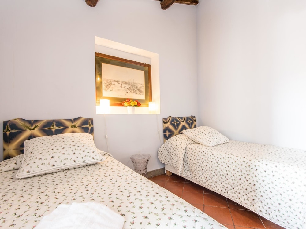 RSH Campo de Fiori Luxury House 5/38