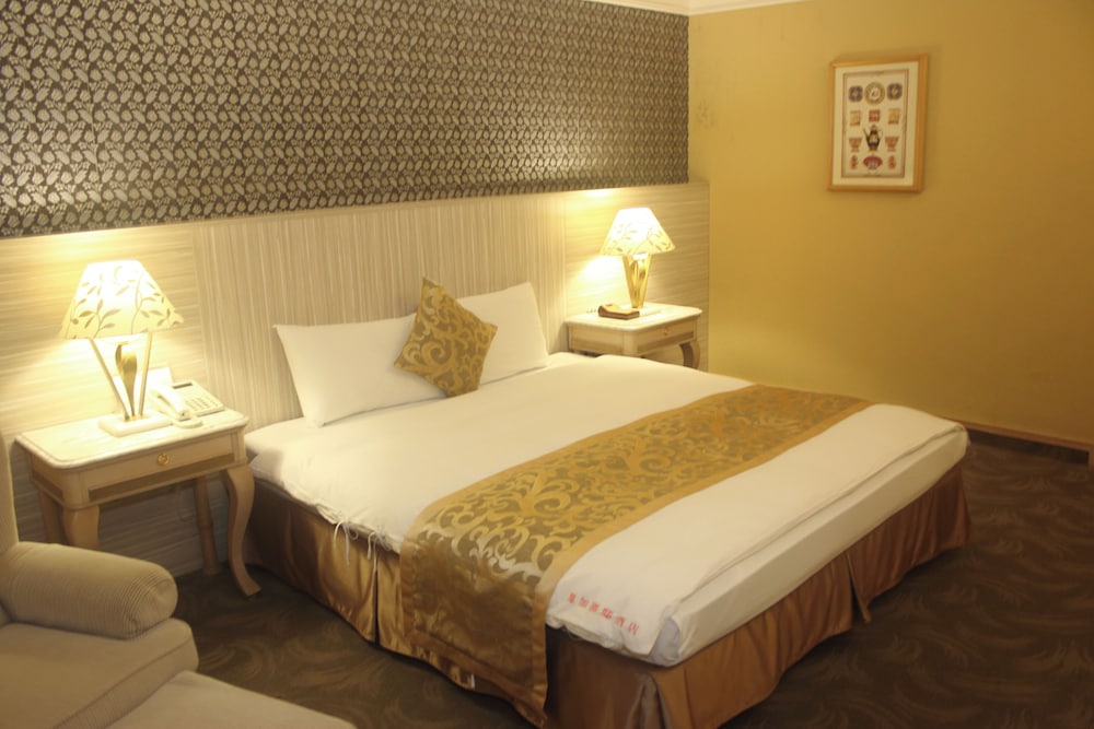 Classic, Queen Bed, F Hotel Taichung Lichia Royal Garden 2/7