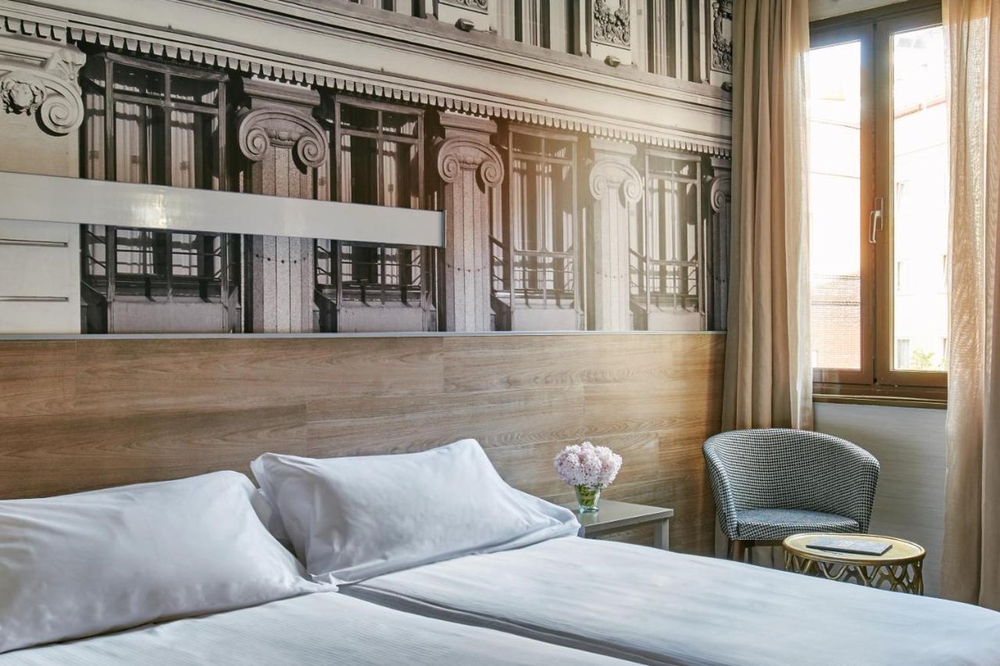 Regente Hotel 39/79