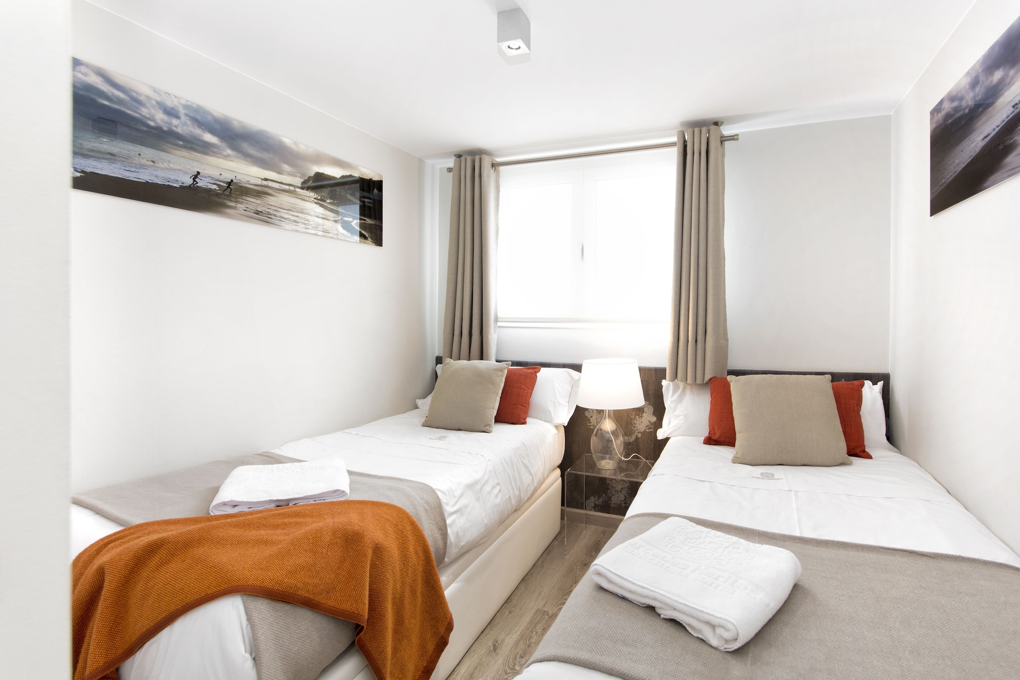 3 BEDROOMS, APARTMENT, TERRACE