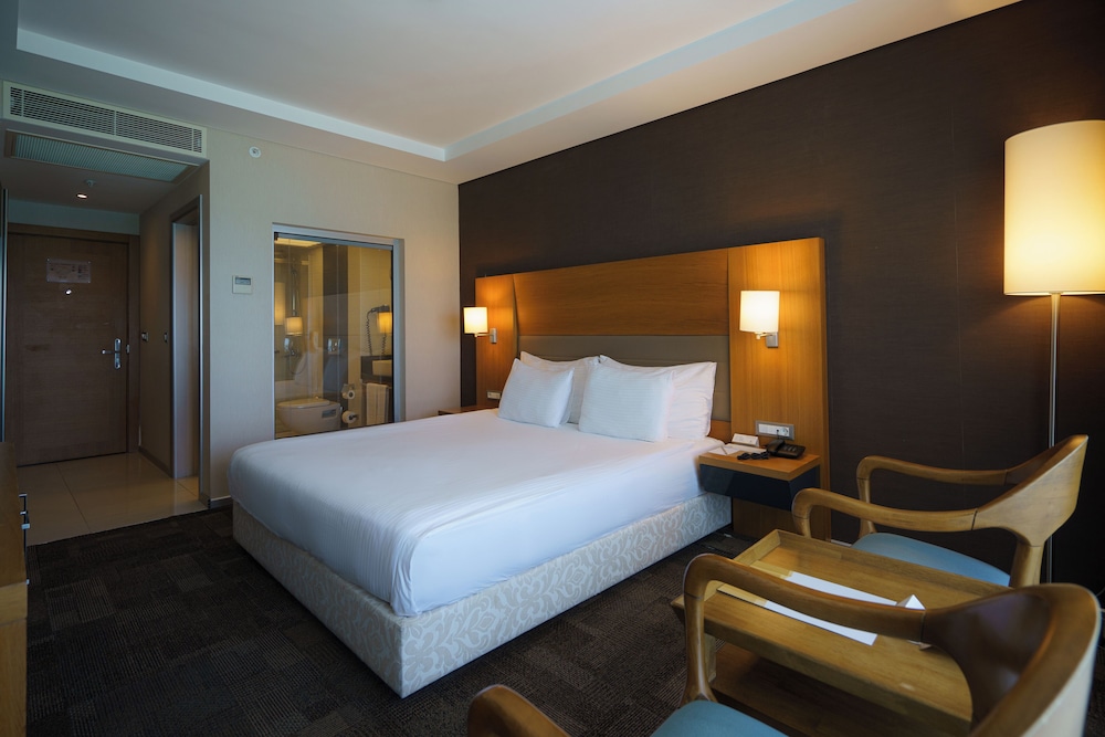 Boyalik Beach Hotel and Spa Thermal Resort 25/68