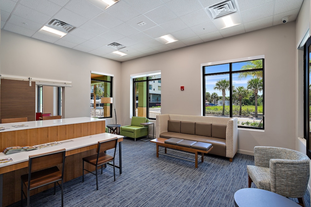 Holiday Inn Express St. Augustine - Vilano Beach 40/52
