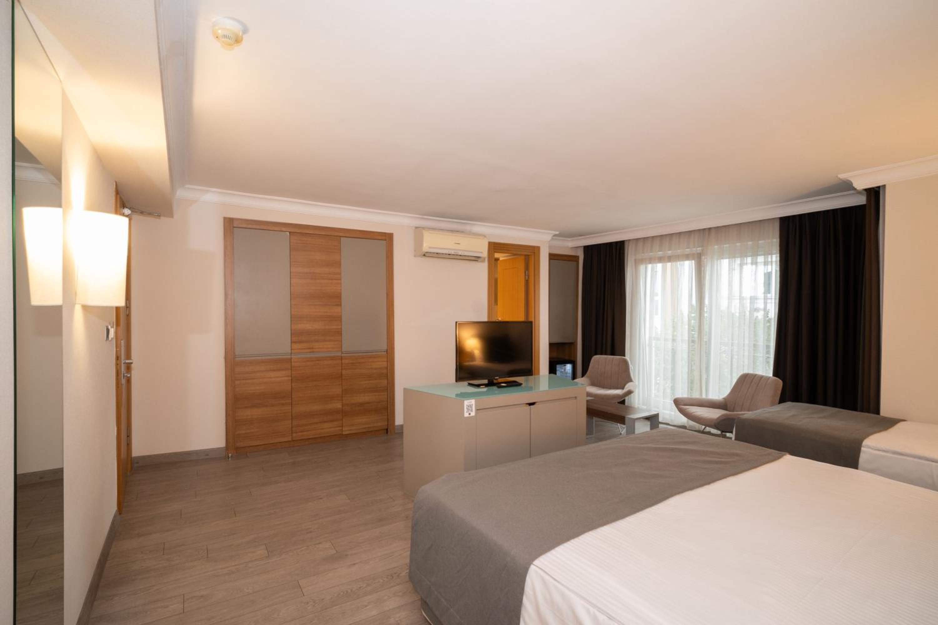 rooms