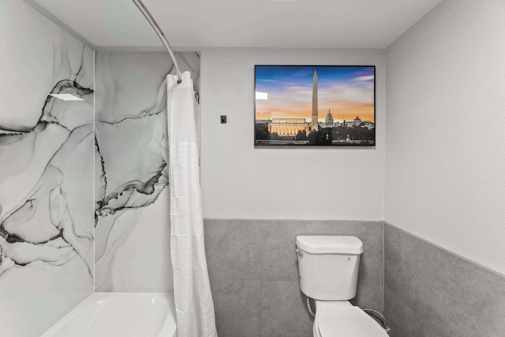 GuestHouse Extended Stay Laredo 38/42