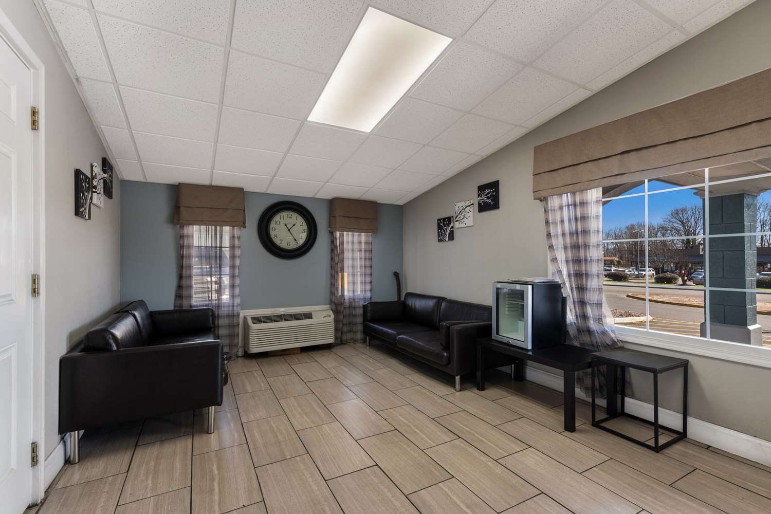 Rodeway Inn Charlotte Airport Area 15/19