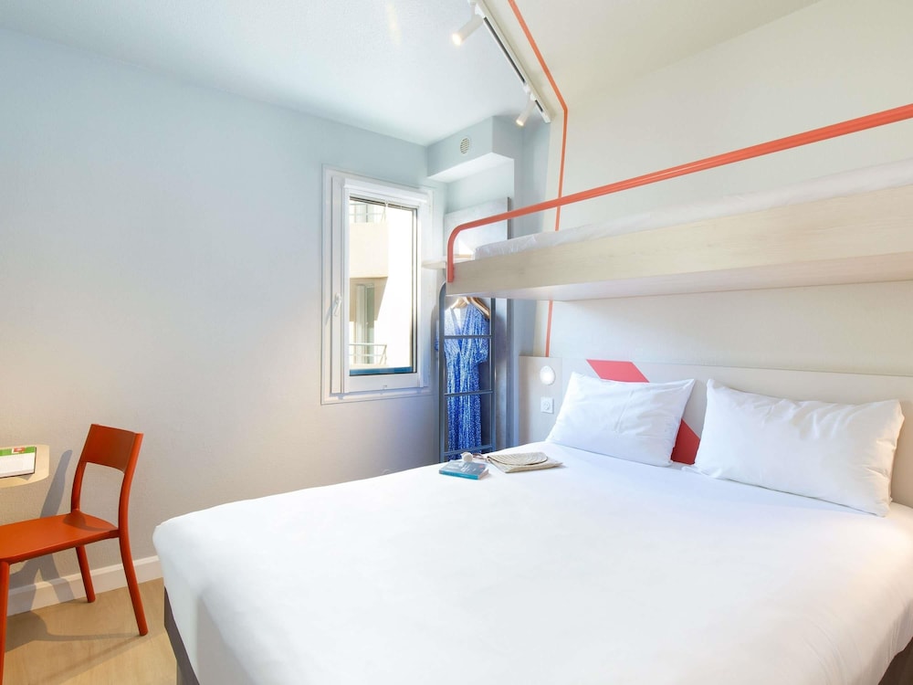 Ibis Budget Toulon Centre 27/67