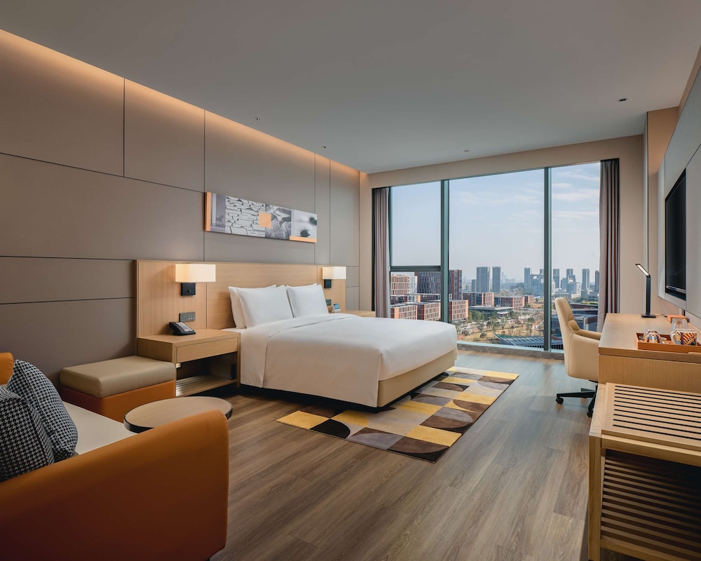 Room, King Bed, Sofa