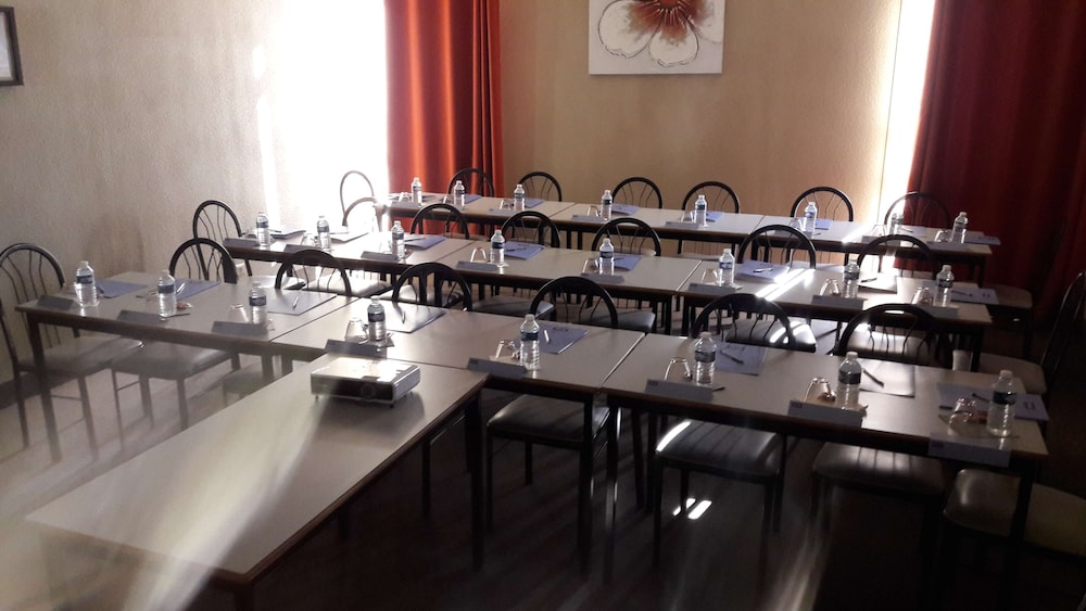 The Originals City, Hotel LHippocampe, Sete Balaruc-le-Vieux 33/47